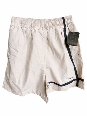 Vintage NWT 2005 Nike Dri-Fit Beige & Navy Athletic Shorts Size L (Runs Smaller)